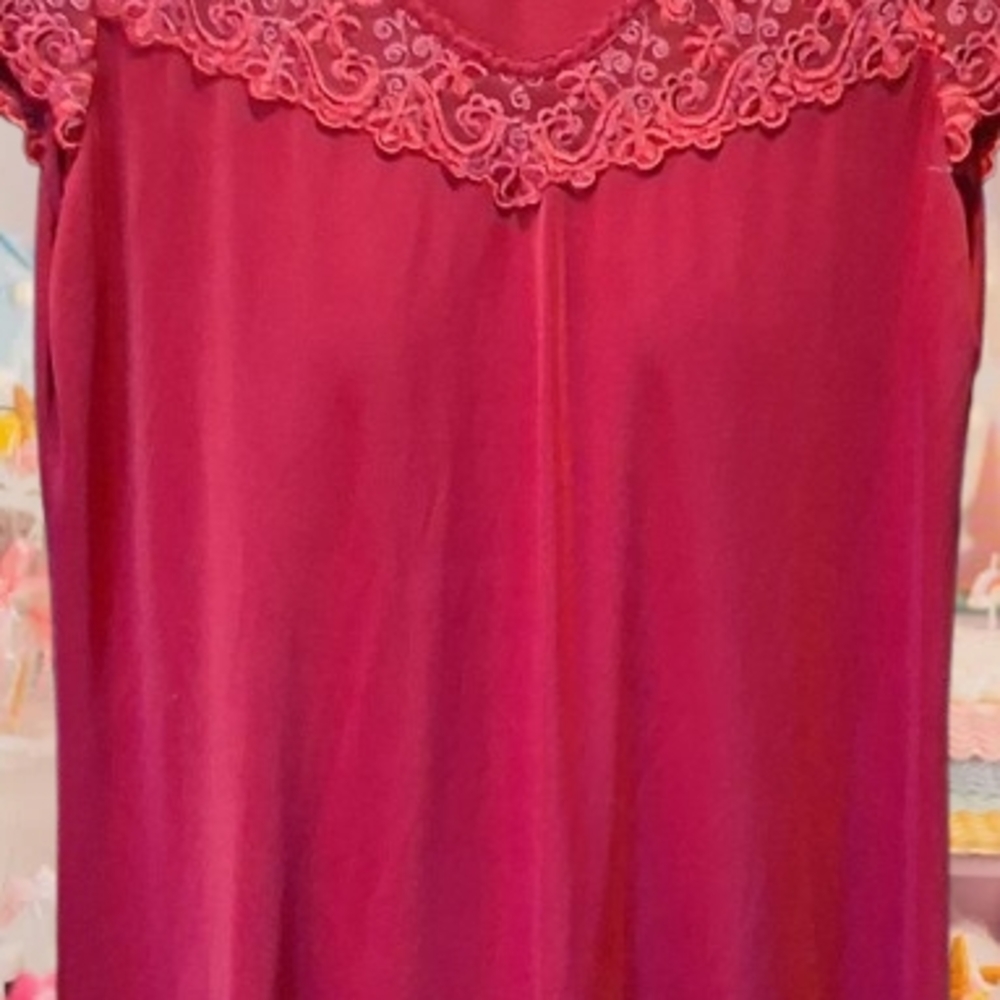 Elegant Pink Lace Trim Top